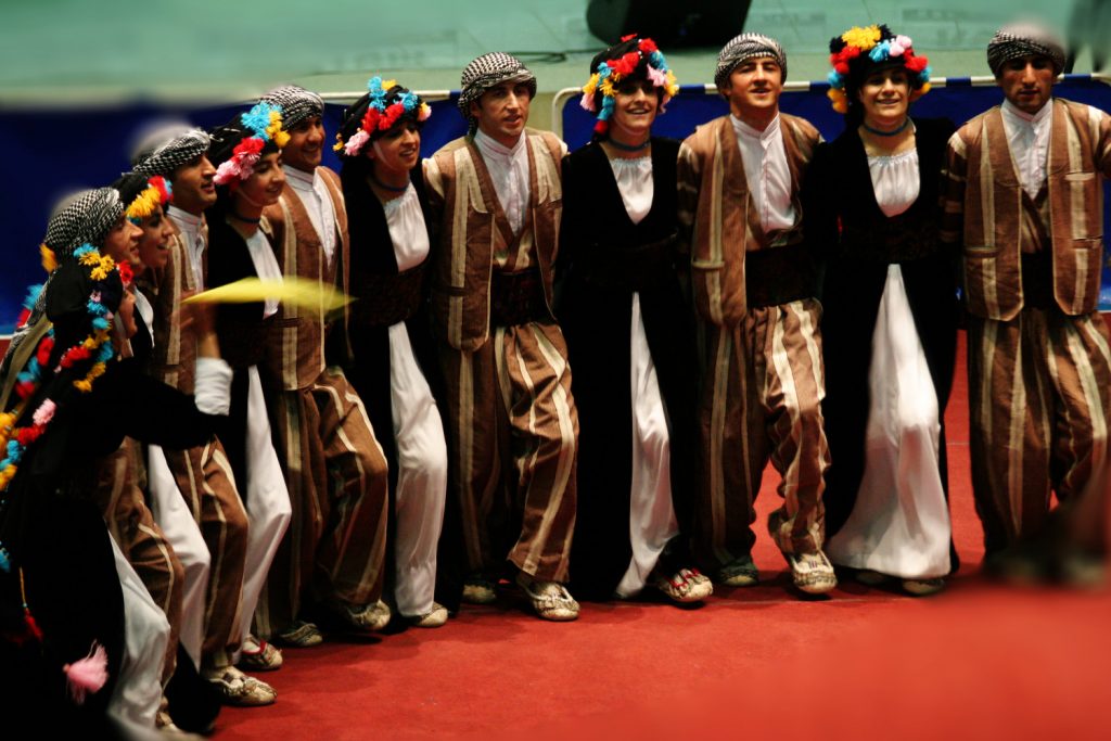 Traditionelle Folkloretänze aus verschiedenen Regionen der Türkei – ANATOLIEN Magazin